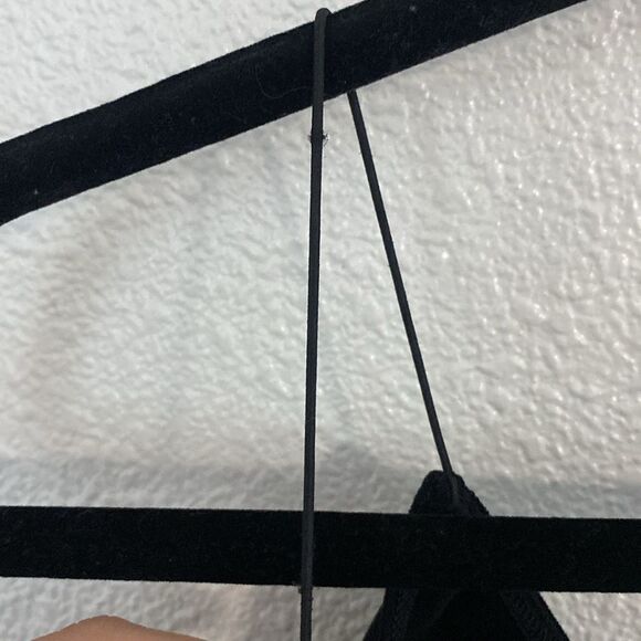 Free People- intimately- thin strapped black crop top -size medium/large - Picture 5 of 5